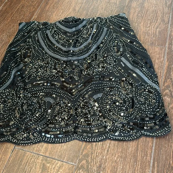 New Endless Rose Sequin Mini Skirt Size M - Picture 4 of 11